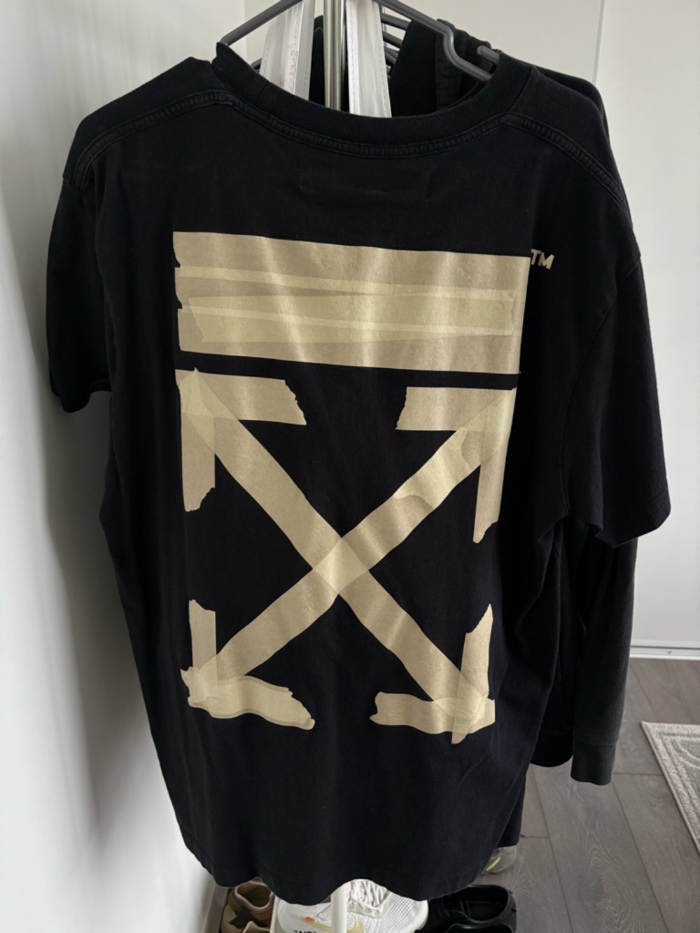 Offwhite black tape tee